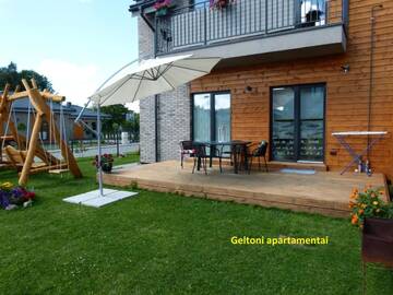 Фотографии Апартаменты Geltoni apartamentai г. Паланга (Литва) №1 Фото Апартаменты Geltoni apartamentai г. Паланга 1