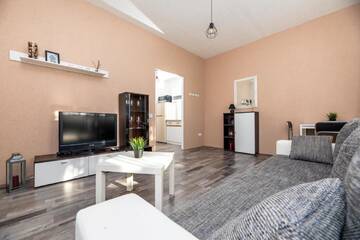 Фотографии Апартаменты Vasaros apartamentai 3 г. Паланга (Литва) №2 Фото Апартаменты Vasaros apartamentai 3 г. Паланга 2