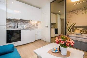 Фотографии Апартаменты Palanga Vaivorykštės APARTMENT г. Паланга (Литва) №2 Фото Апартаменты Palanga Vaivorykštės APARTMENT г. Паланга 2