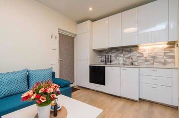 Фотографии Апартаменты Palanga Vaivorykštės APARTMENT г. Паланга (Литва) №3 Фото Апартаменты Palanga Vaivorykštės APARTMENT г. Паланга 3