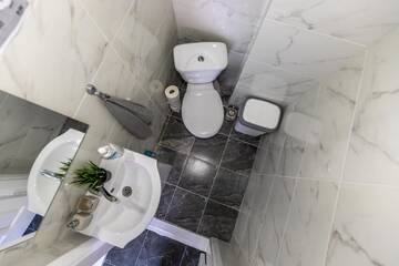 Фото номера Двухместный номер с 1 кроватью и патио Гостевой дом Gerika guest house г. Паланга 8