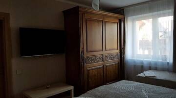 Фото номера Трехместный номер эконом-класса с общей ванной комнатой Гостевой дом Pas Loretą г. Паланга 7