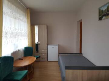 Фото номера Трехместный номер с общей ванной комнатой Гостевой дом Loreta2 г. Паланга 5
