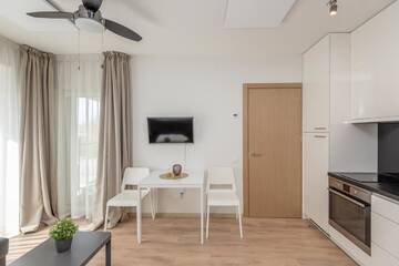 Фото номера Апартаменты с видом на бассейн Апартаменты Apartament Malūno г. Паланга 7