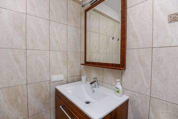 Фото номера Трехместный номер с балконом Апартаменты 365 Inn Apartments Malūno Vilos г. Паланга 11