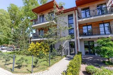 Фото номера Трехместный номер с балконом Апартаменты 365 Inn Apartments Malūno Vilos г. Паланга 26