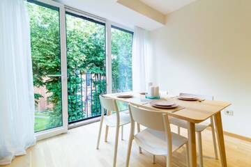 Фото номера Улучшенные апартаменты Апартаменты Central Square Apartments г. Паланга 4