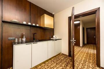 Фото номера Улучшенные апартаменты Апарт-отели Žilvinas Hotel г. Паланга 3
