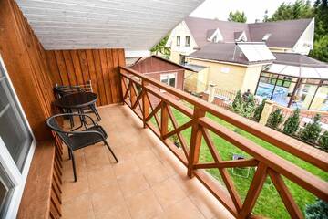 Фото номера Семейный номер с балконом Апарт-отели S&amp;S Apartments г. Паланга 7