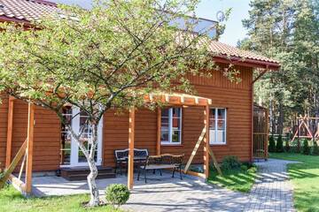 Фото номера Семейный номер с балконом Апарт-отели S&amp;S Apartments г. Паланга 4