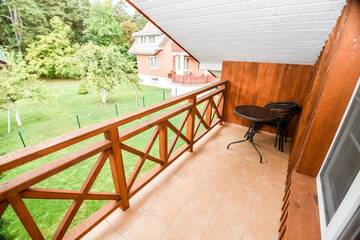 Фото номера Семейный номер с балконом Апарт-отели S&amp;S Apartments г. Паланга 11