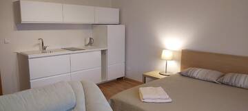 Фото номера Апартаменты с 1 спальней Апарт-отели Apartamentai šalia baseino г. Паланга 6