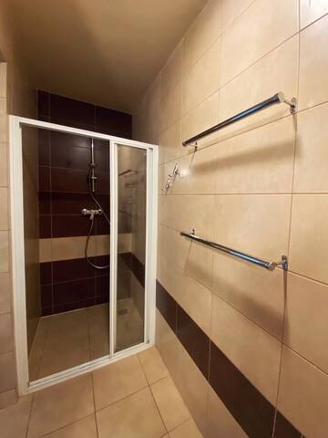 Фото номера Двухместный номер с 1 кроватью Гостевой дом Apartamentai "Tenisas" г. Паланга 6