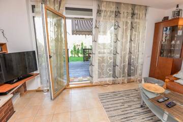 Фото номера Апартаменты с 3 спальнями Апартаменты Kotedžas Palangoje (Šventoji) г. Паланга 27