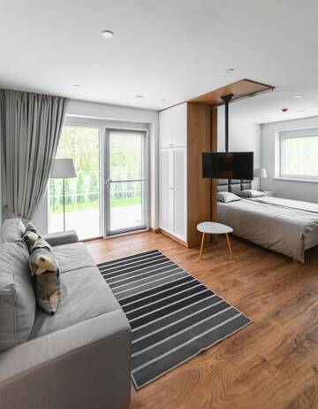 Фото номера Трехместный номер с террасой Гостевой дом VILLA AIDO г. Паланга 8