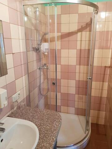 Фото номера Трехместный номер с балконом Гостевой дом Antano vila Palangoje г. Паланга 4
