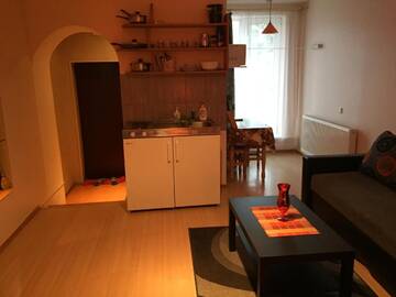 Фото номера Номер-студио с отдельным входом: Pirties street, 4B Апартаменты Apartamentai pas Reginą г. Паланга 3