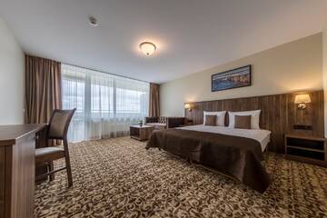 Фото номера Мини-люкс с балконом Отель Gradiali Wellness and SPA г. Паланга 5