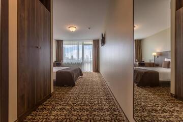 Фото номера Двухместный номер с 1 кроватью и доступом в спа-центр Отель Gradiali Wellness and SPA г. Паланга 13