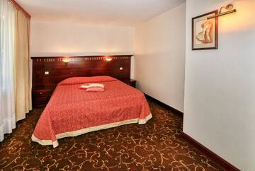 Фото номера Улучшенный трехместный номер Проживание в семье Guest House &amp; Villa Astoma г. Паланга 2
