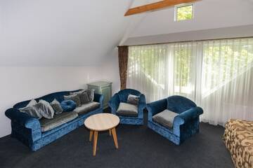 Фото номера Люкс с 2 спальнями Проживание в семье Guest House &amp; Villa Astoma г. Паланга 6