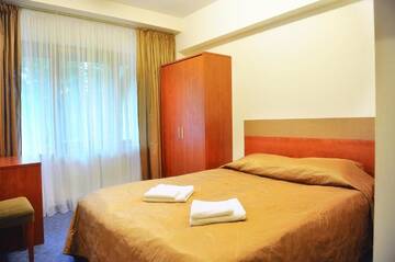Фото номера Улучшенный двухместный номер с 1 кроватью Отель Palanga Park Hotel г. Паланга 5