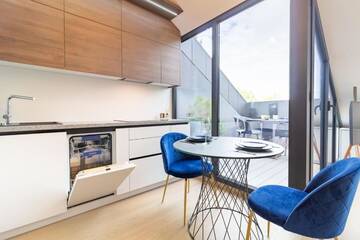 Фото номера Апартаменты с балконом Апартаменты Unique Cuprum Apartment г. Паланга 46