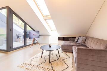 Фото номера Апартаменты с балконом Апартаменты Unique Cuprum Apartment г. Паланга 11