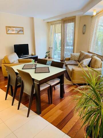 Фото номера Апартаменты с 2 спальнями и террасой Апартаменты Arunes Apartments г. Паланга 9