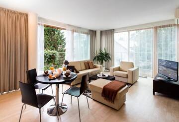 Фото номера Апартаменты с 2 спальнями Апартаменты Apartamentai Tylios pušys г. Паланга 17